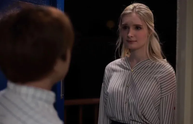 Cô đơn nơi xứ lạ với ông xã già, cô vợ tây được ông anh hàng xóm an ủi