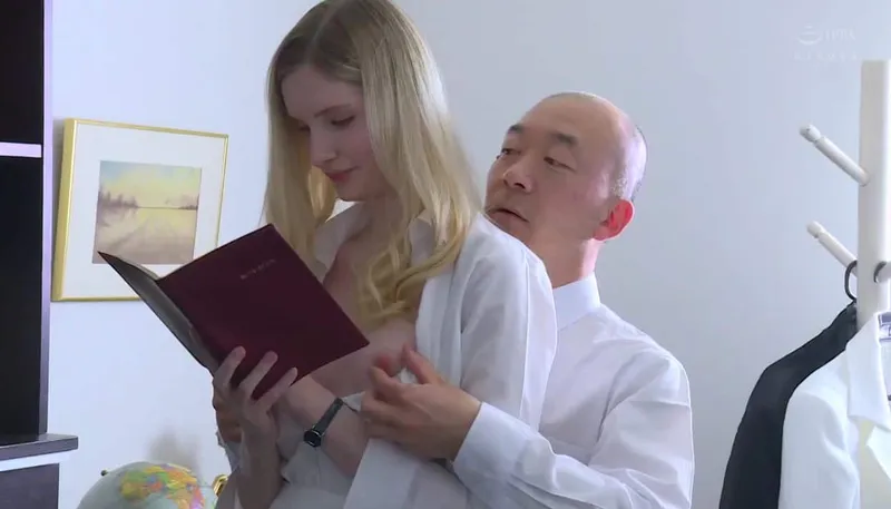 Bà xã chấp nhận làm cô bạn gái cho đối tác của người chồng để trả nợ